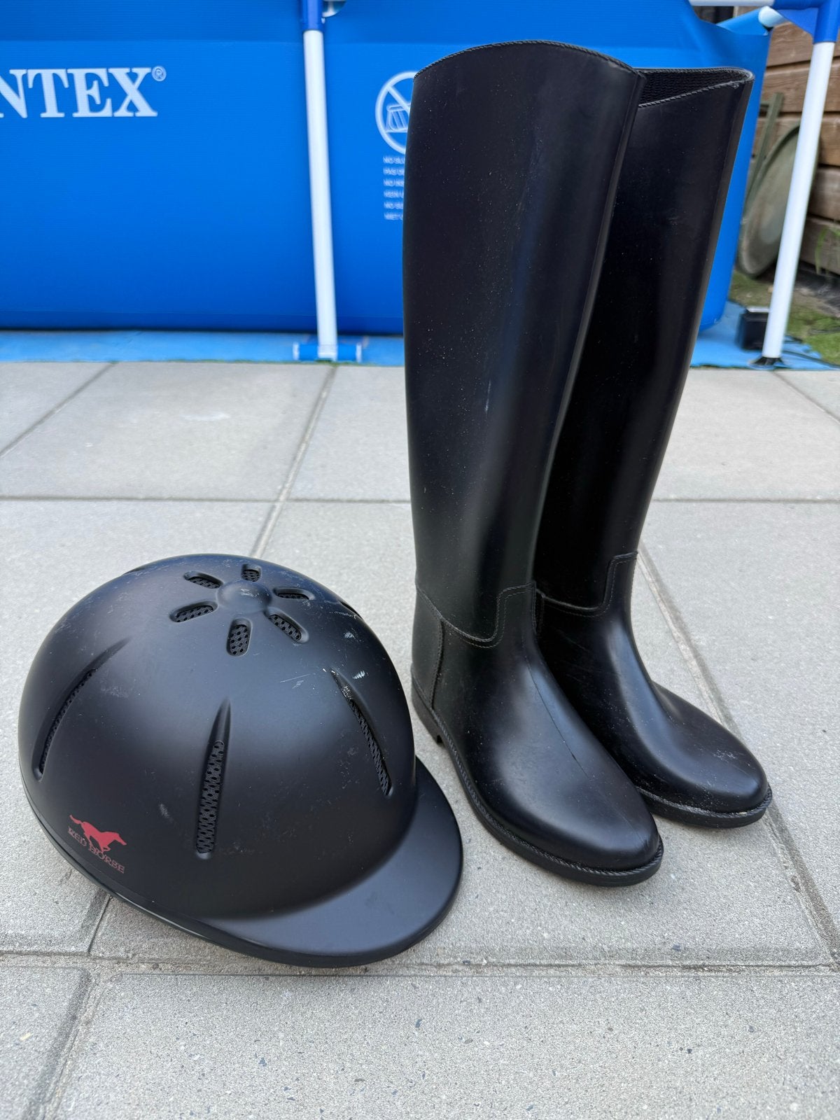 Cap en laarzen, Dieren en Toebehoren, Paardrijkleding, Ophalen, Dressuur