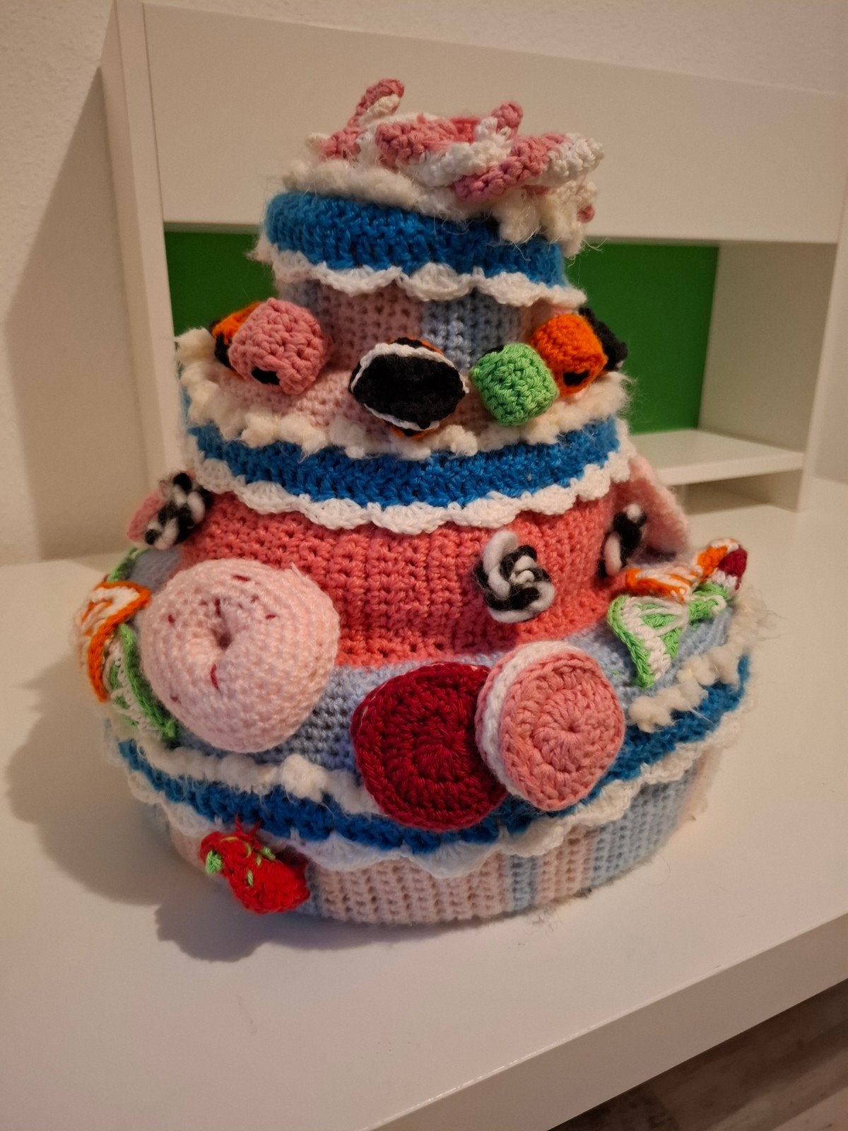 Handgemaakte Gehaakte Taart - Decoratief en Uniek, Ophalen of Verzenden, Zo goed als nieuw