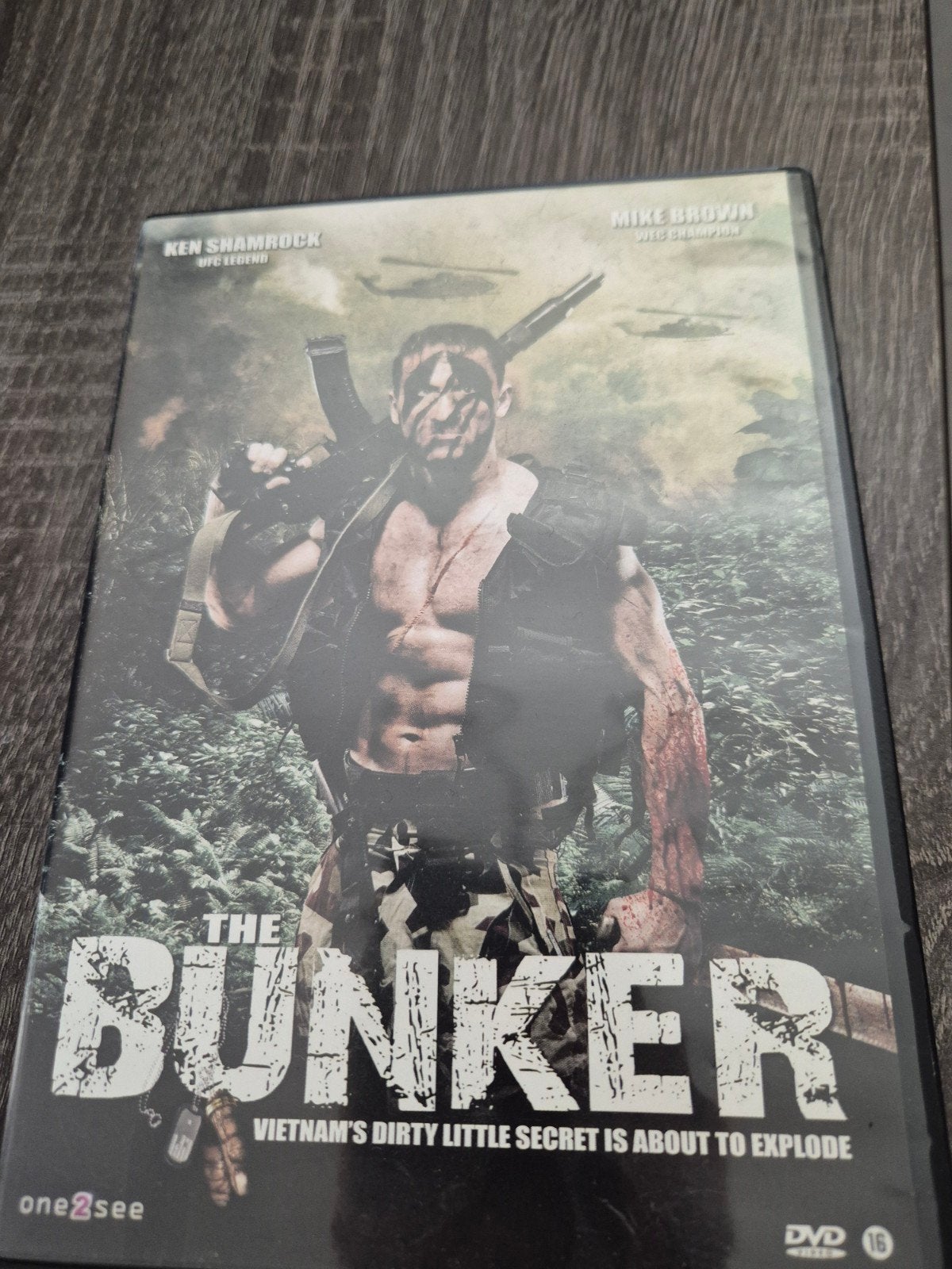 The bunker, Alle leeftijden, Ophalen of Verzenden, Zo goed als nieuw