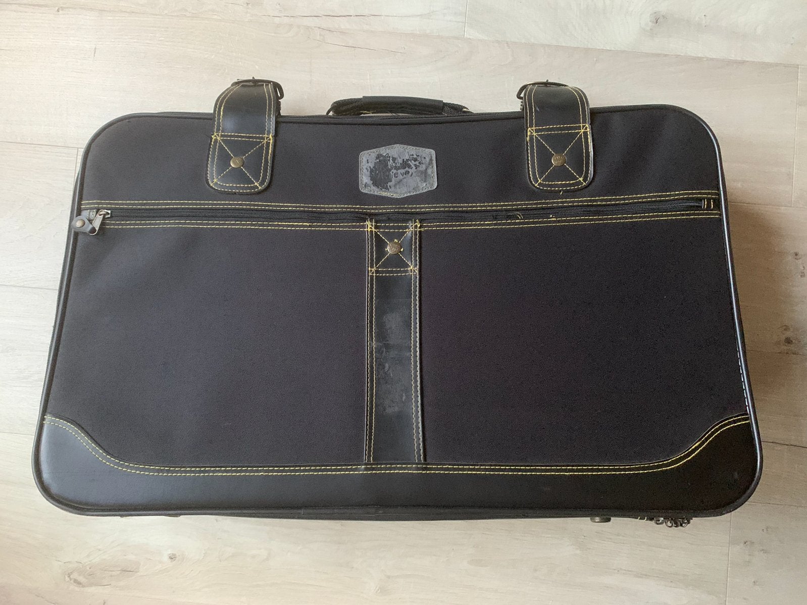 Koffer, Sieraden, Tassen en Uiterlijk, Ophalen, Gebruikt, Overige materialen, Wieltjes