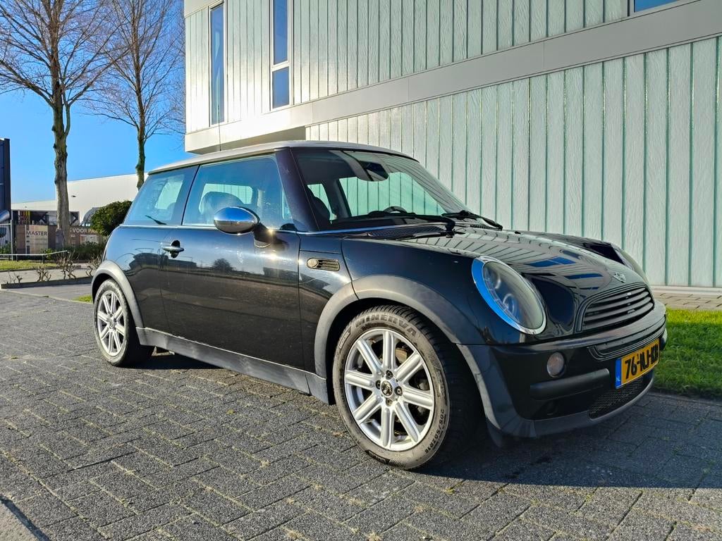 Mini Cooper Chili, 2003 met nieuwe motor, Auto's, Mini, Achterwielaandrijving, Zwart, 4 cilinders, 1600 cc