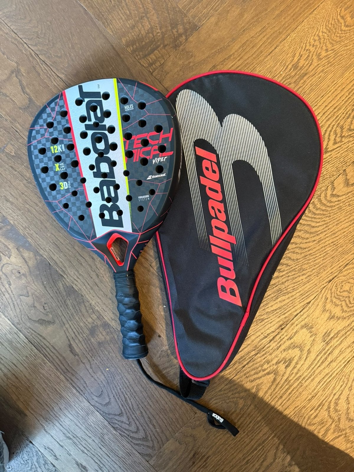 Babolat Technical Viper Padelracket met Bullpadel hoes, Ophalen of Verzenden, Zo goed als nieuw, Padelracket