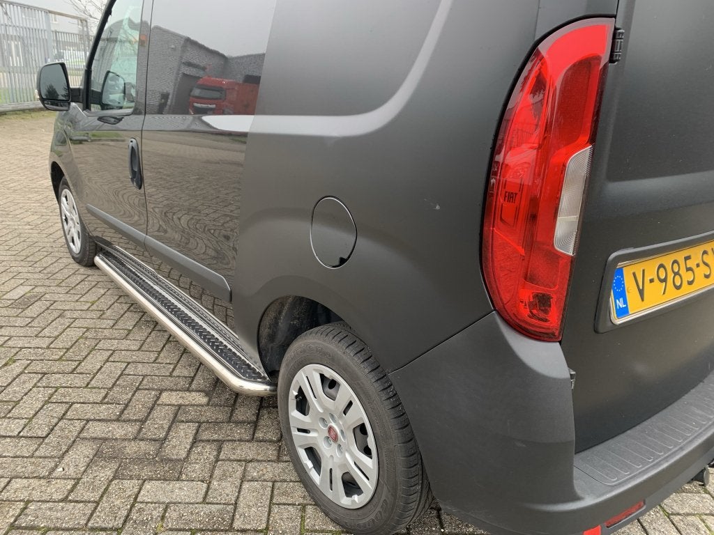 Fiat Doblo sidebars met rvs treeplanken, Auto-onderdelen, Sidebars, Niet ingevuld, Nieuw, Niet ingevuld, Ophalen