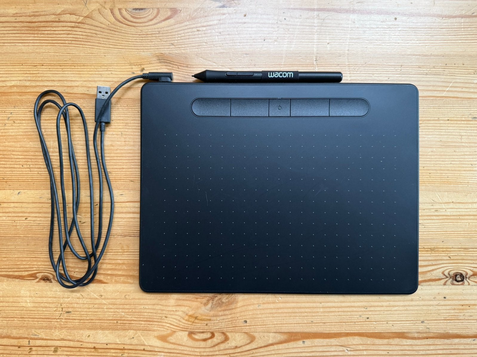 Wacom Intuos, Computers en Software, Tekentablets, Ophalen of Verzenden, Zo goed als nieuw, Bedraad