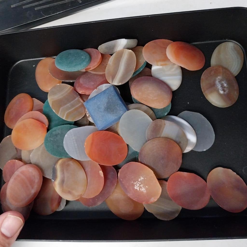 Lot met half fabrikaten agaat cabochons, Ophalen of Verzenden