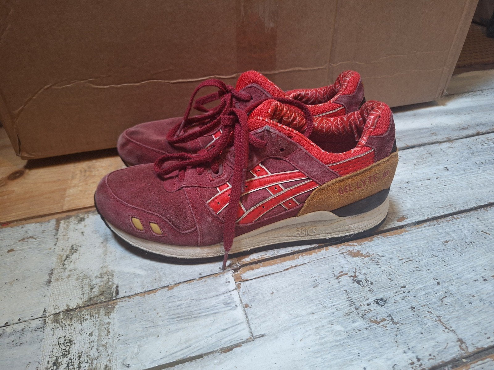 ASICS Gel-Lyte III – Burgundy/Fiery Red | Maat EU 39, Kleding | Dames, Schoenen, Ophalen, Rood, Sneakers of Gympen