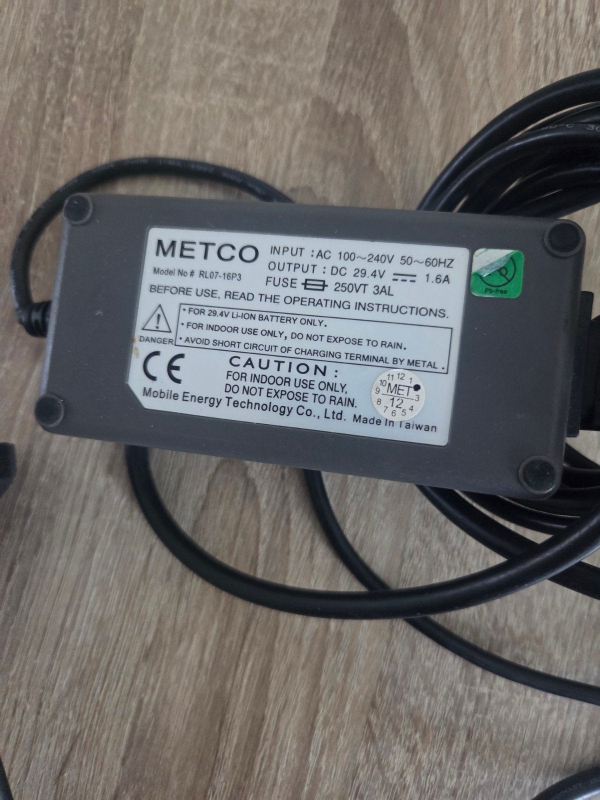 METCO Fiets Acculader 24V 1,6A,Cortina ,Bikkel Ibee, Ophalen of Verzenden, Gebruikt
