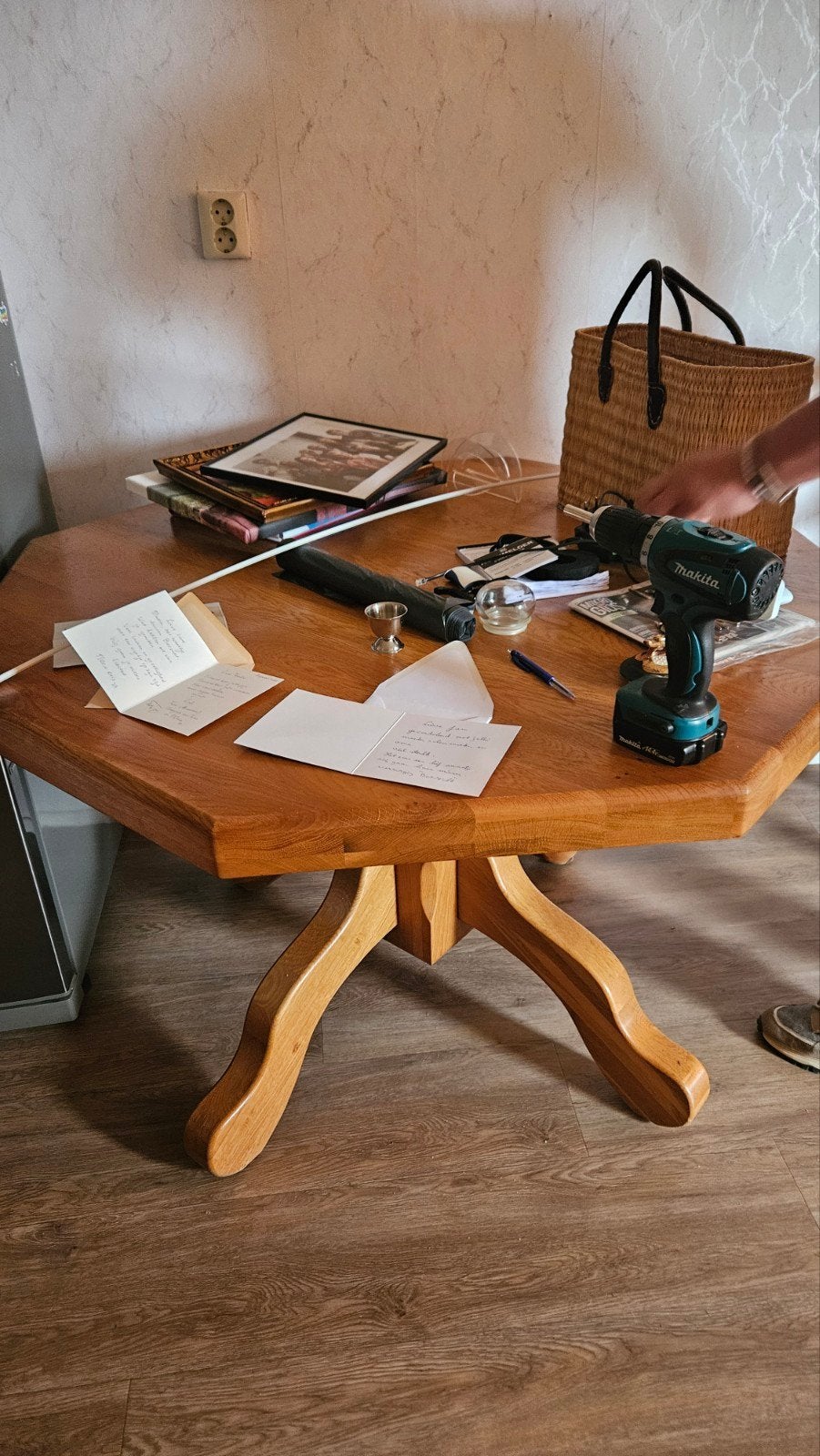 gratis ophalen: eettafel met 5 stoelen, Ophalen, Gebruikt, Eikenhout, 50 tot 100 cm