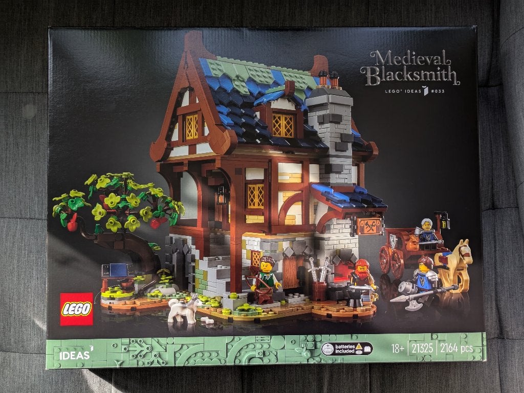 [SEALED] LEGO 21325 Medieval Blacksmith – IDEAS Middeleeuwse, Kinderen en Baby's, Speelgoed | Duplo en Lego, Ophalen, Lego, Nieuw