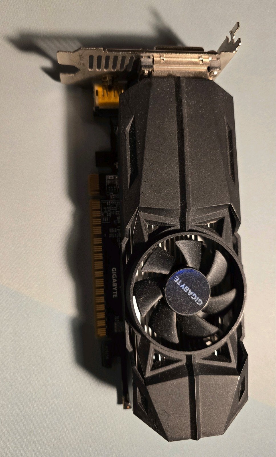 Gigabyte Nvidia GT 1050 OC 2G, Computers en Software, Videokaarten, Gebruikt, Nvidia, PCI-Express 3.0, GDDR5, HDMI, DVI, Ophalen of Verzenden