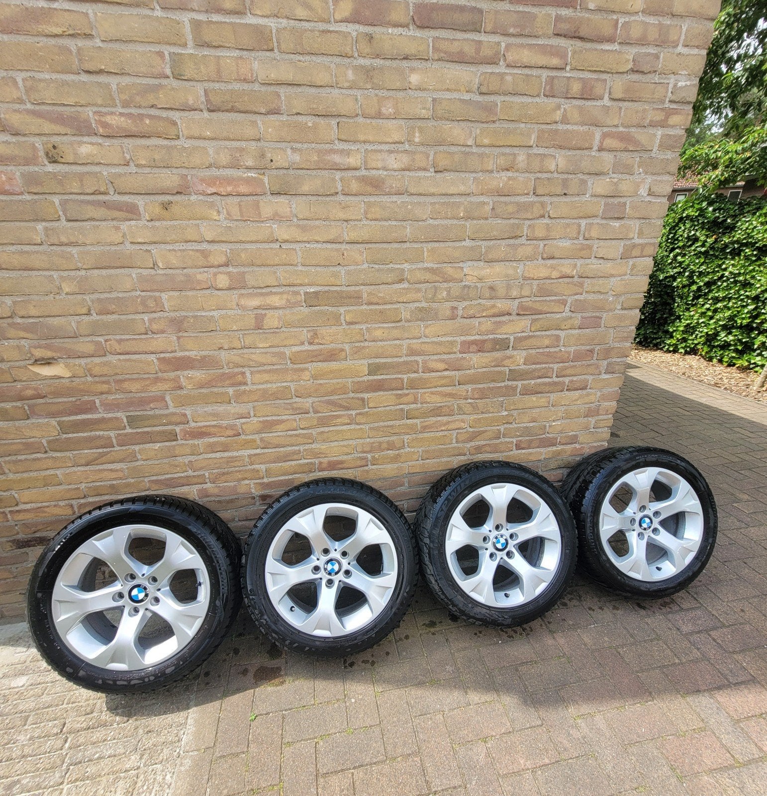 BMW X1 E84 lichtmetalen 17" winterset wielen, Gebruikt, Banden en Velgen, 17 inch, Personenwagen