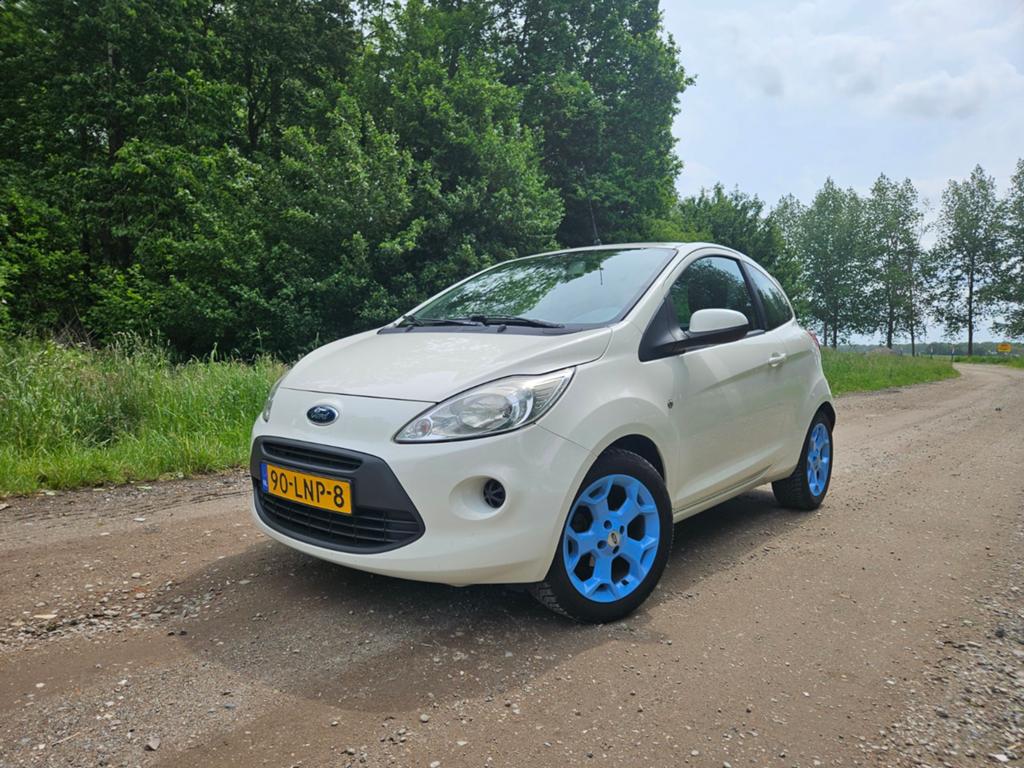 Ford Ka 1.2 2010 NIEUWE APK | IJSKOUDE AIRCO | ISOFIX | RUIL, Auto's, Voorwielaandrijving, 1242 cc, 4 cilinders, 4 stoelen