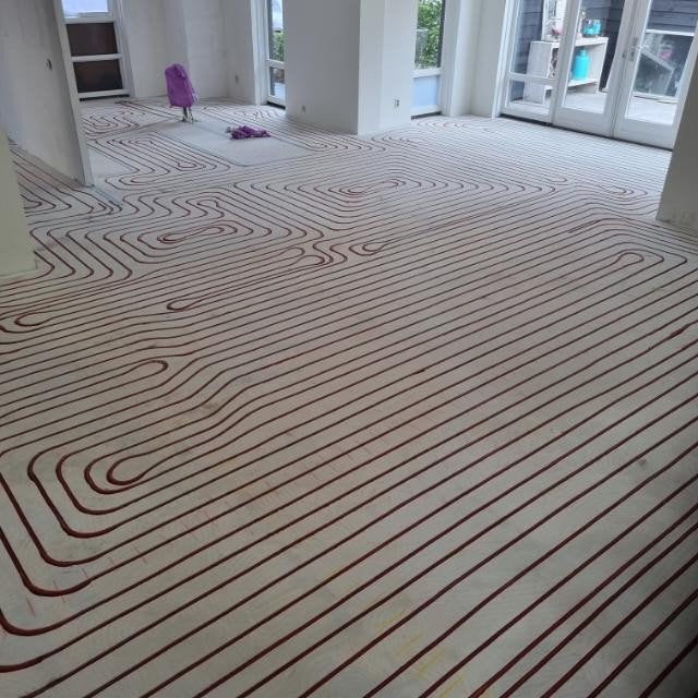 Dé specialist in vloerverwarming – Frezen | Knopen | Noppen, Ophalen of Verzenden, Nieuw, Overige typen