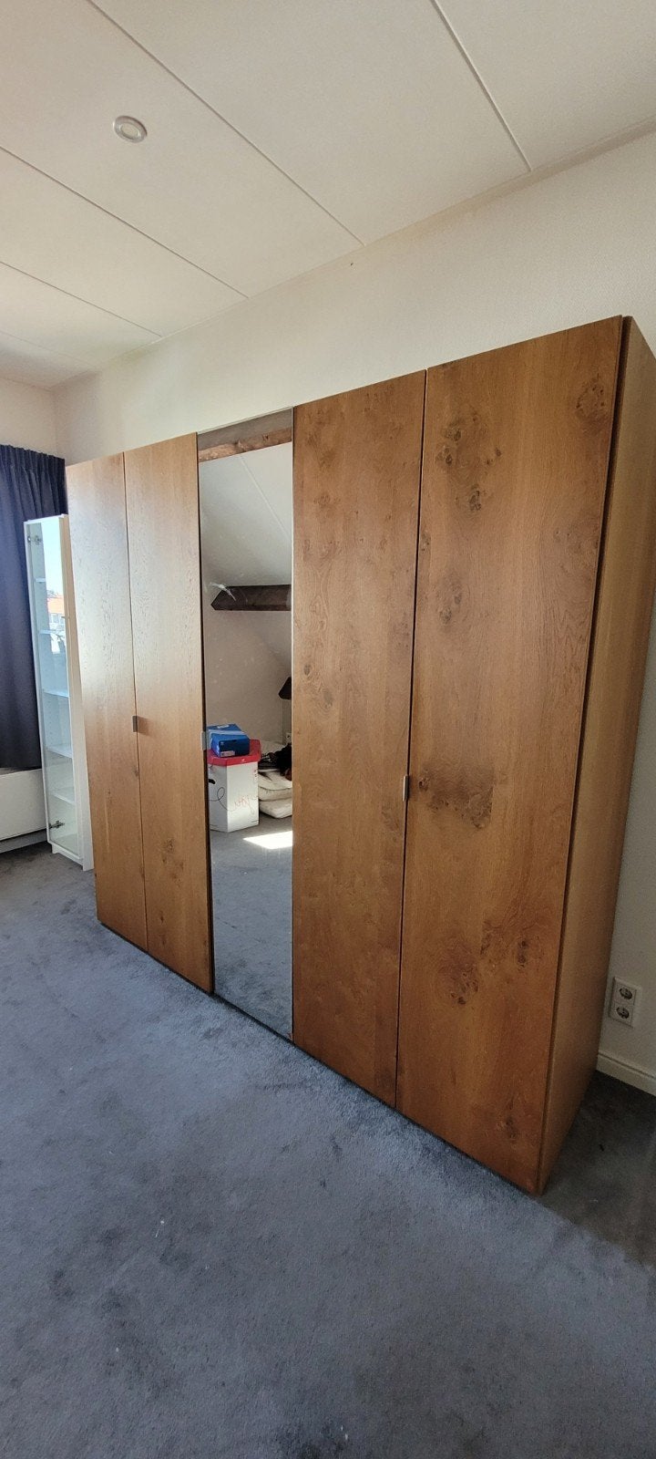 Nette kledingkast 220x60x213 cm met spiegel, Ophalen of Verzenden, 50 tot 75 cm, 200 cm of meer, 200 cm of meer