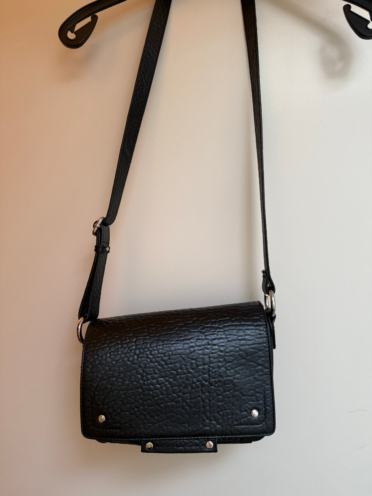 Nunoo bag tasje zwart leer, Sieraden, Tassen en Uiterlijk, Tassen | Damestassen, Ophalen of Verzenden, Gebruikt, Zwart, Schoudertasje