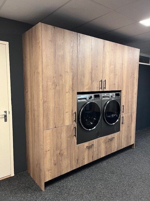 Waskast kastenwand wastoren bijkeuken hout walnoot, Huis en Inrichting, Keuken | Keukenelementen, Nieuw, Ophalen of Verzenden