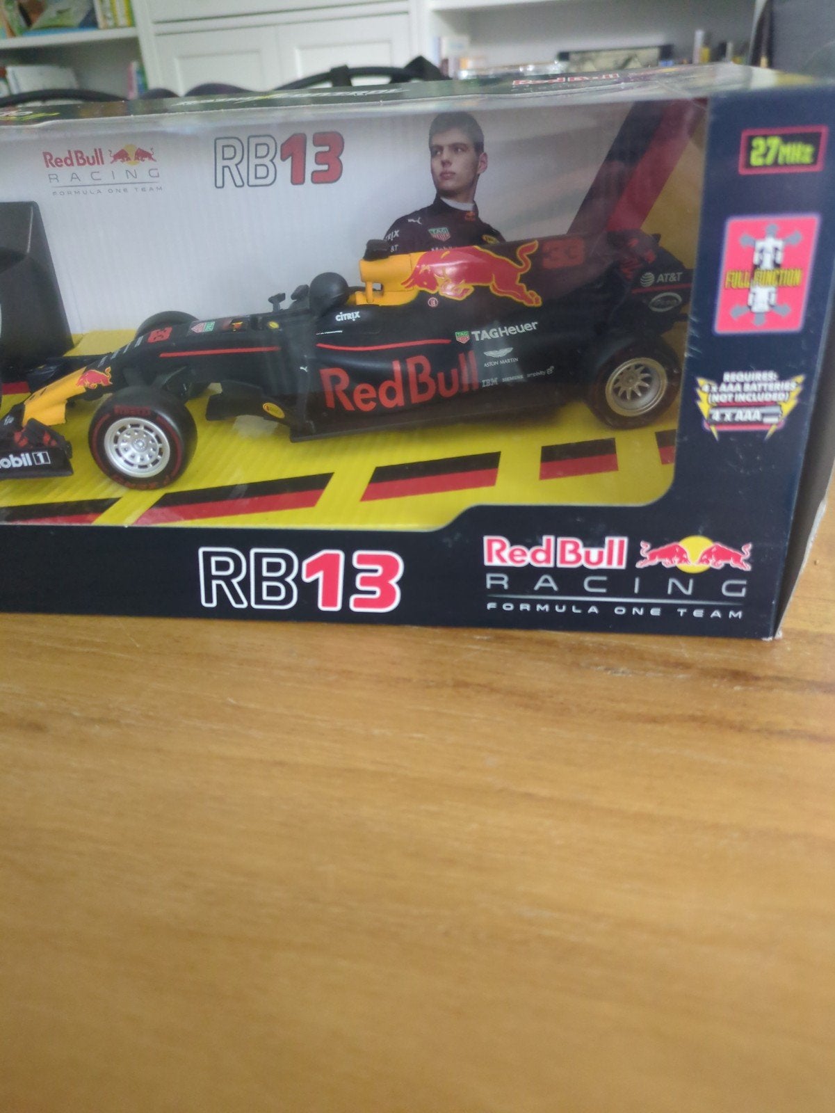Maisto RC Red Bull F1 RB13 Max Verstappen Schaal 1:24, Hobby en Vrije tijd, Elektro, Nieuw, Ophalen of Verzenden, Maisto International Inc.