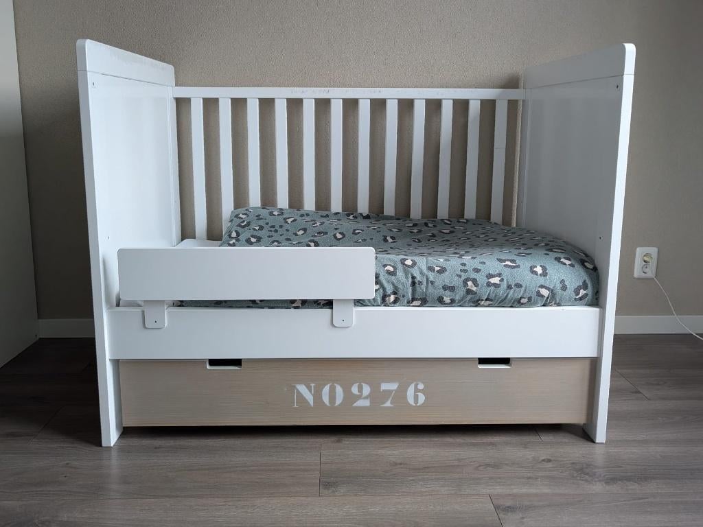 Bobita ledikant combi-bed (60 x 120 cm) met opberglade, Ophalen, Gebruikt, Ledikant