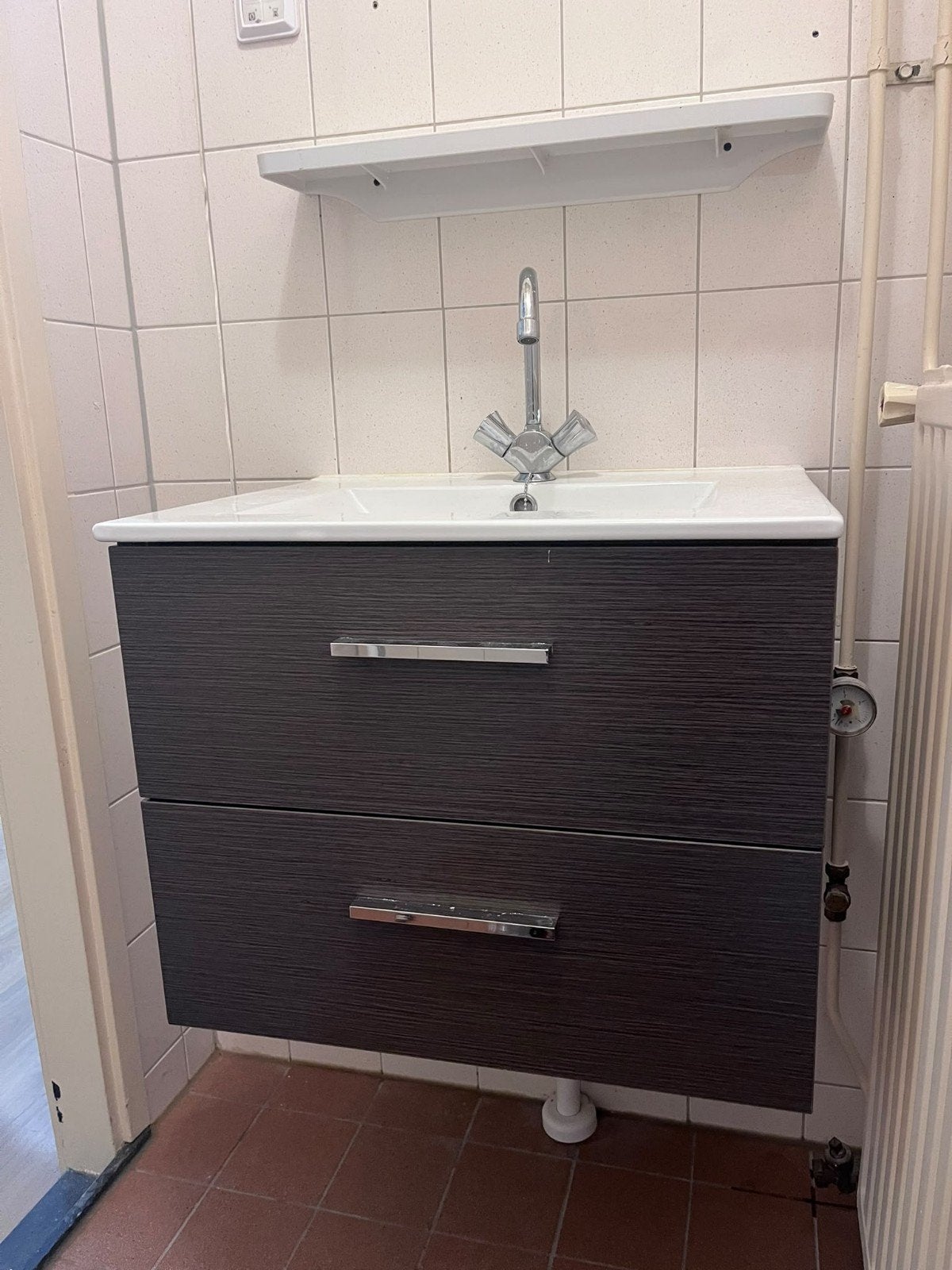 Wastafelmeubel met spiegel en lamp (excl. kraan/sifon), Ophalen, Gebruikt, 50 tot 100 cm, Minder dan 100 cm