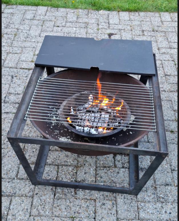 BBQ brasero, Ophalen, Gebruikt