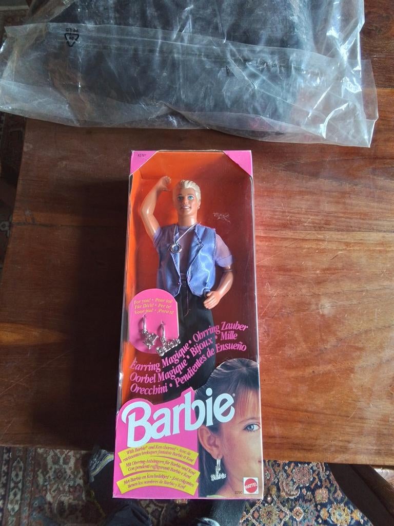 Barbie ken pop nieuw, Verzamelen, Poppen, Ophalen of Verzenden, Nieuw, Pop