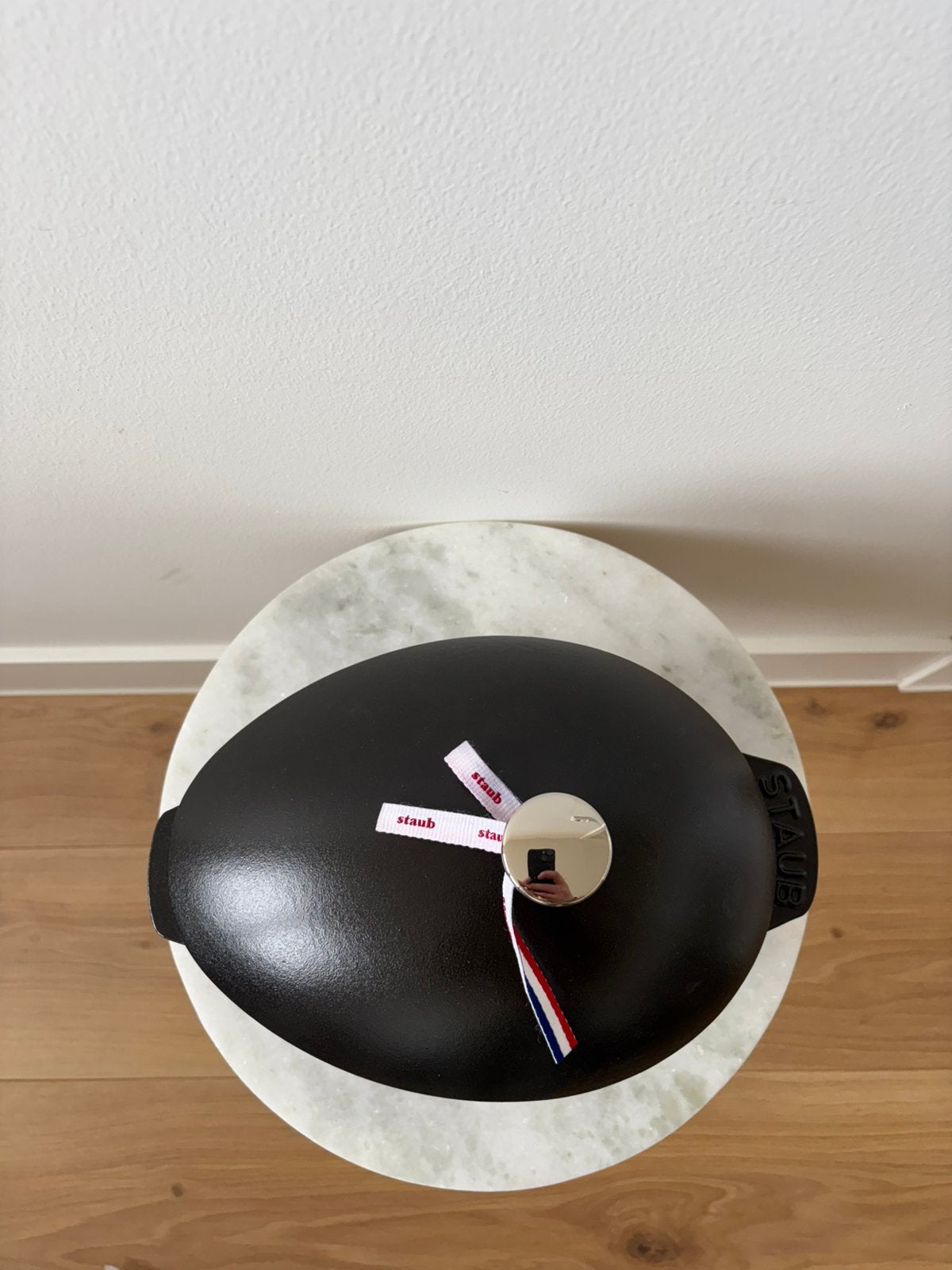 Nieuwe Staub gietijzeren mosselpan 2L 25cm, Gietijzer, Nieuw, Ophalen of Verzenden, D