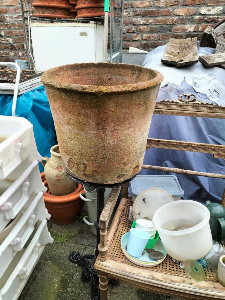 Grote terracotta bloempot, vintage, Tuin en Terras, Bloempotten, Ophalen, Gebruikt, 40 cm of meer, Rond