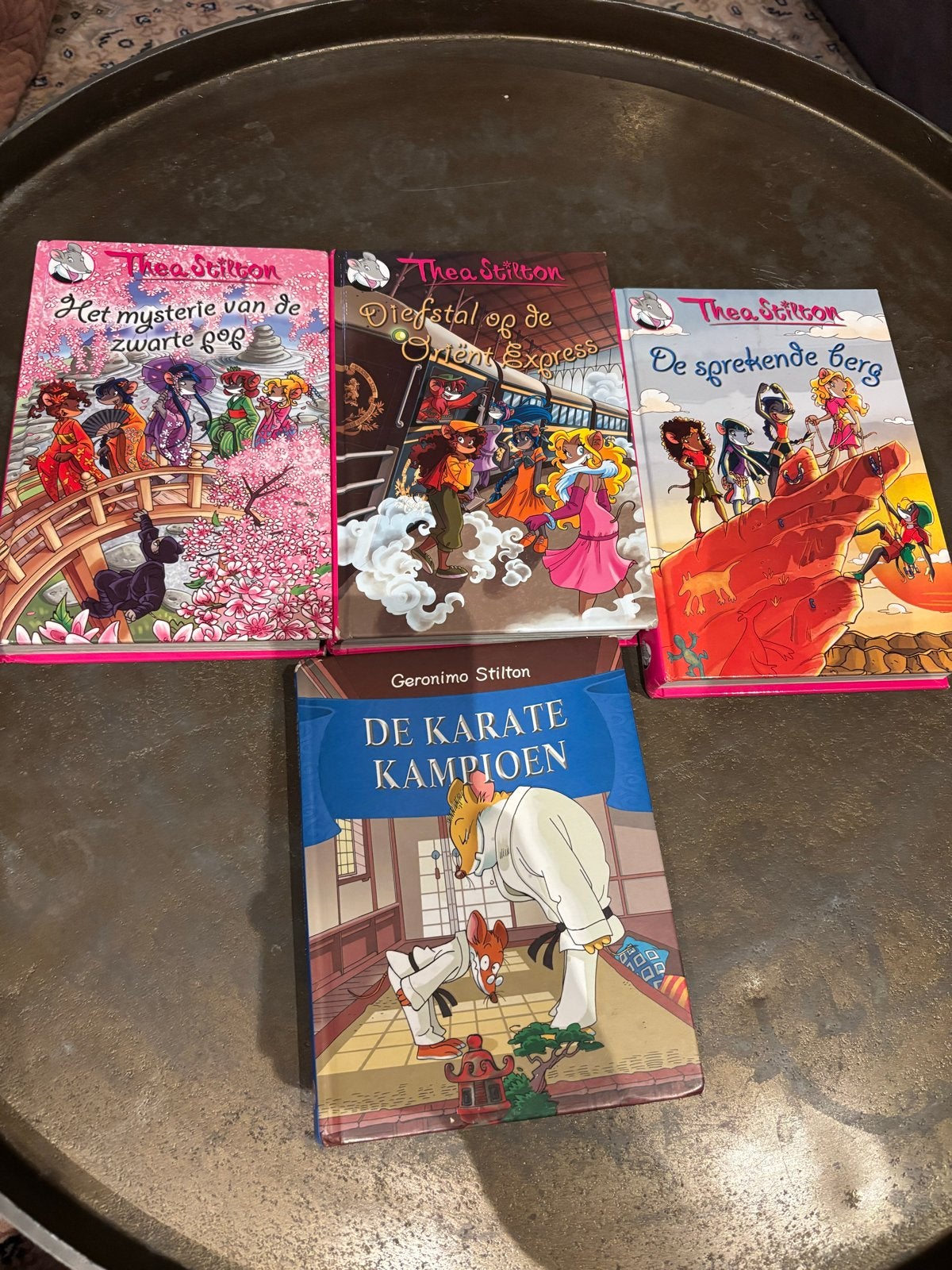 Diverse kinderboeken: Thea Stilton & Geronimo Stilton (4 stu, Ophalen of Verzenden, Gelezen, Fictie algemeen