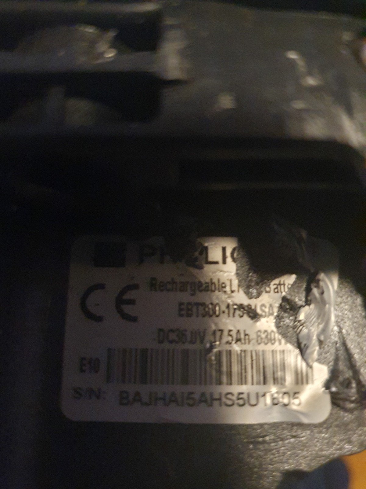 PHOLIK accu met bevestiging EBT300-1758SA 36V 17.5Ah, Zo goed als nieuw