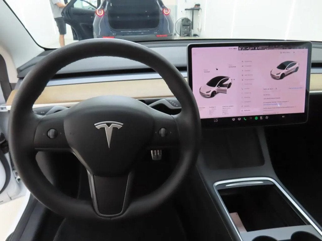 Tesla Model 3 Standard RWD Plus 90.2% SoH FACEL € 26.900,0, Automaat, Gebruikt, Wit, Sedan
