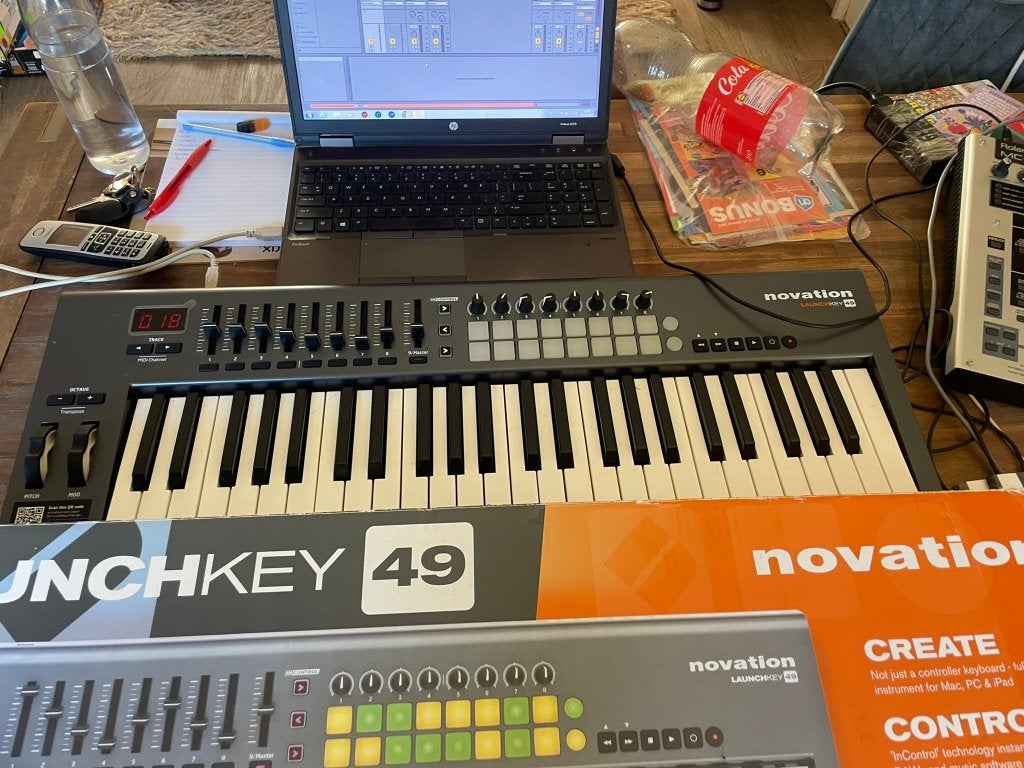 Novation Launchkey 49 (Ongebruikt), Muziek en Instrumenten, Ophalen of Verzenden, Zo goed als nieuw