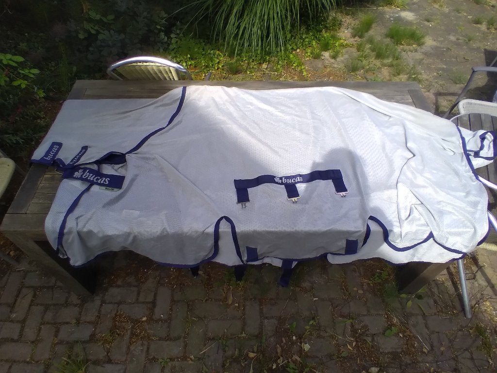 Bucas Buzz-off-X vliegendeken 6'9, Dieren en Toebehoren, Paarden en Pony's | Dekens en Dekjes, Gebruikt, 0 g, Vliegendeken, Grijs