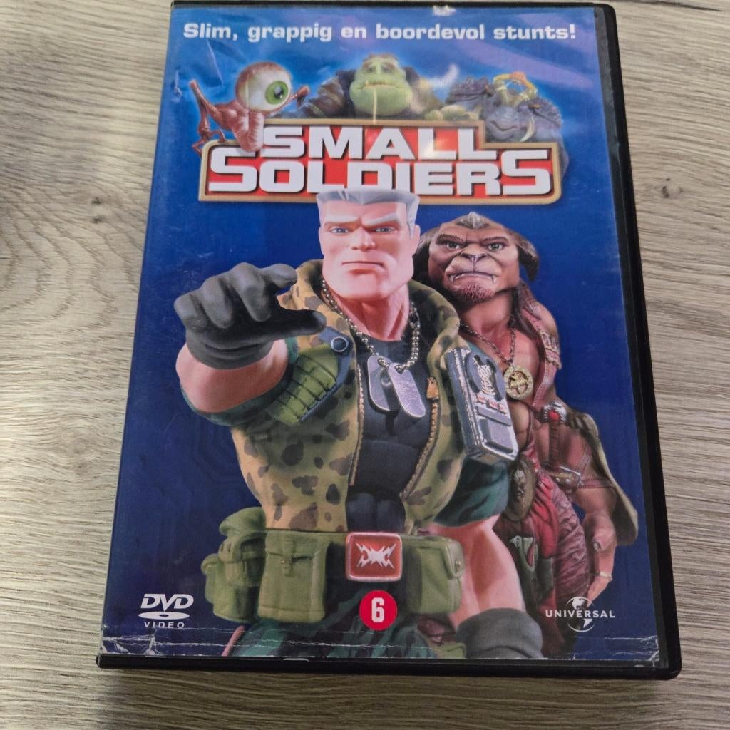 Small Soldiers (damaged) | 4 HALEN = 3 BETALEN, Cd's en Dvd's, Dvd's | Science Fiction en Fantasy, Zo goed als nieuw, Alle leeftijden