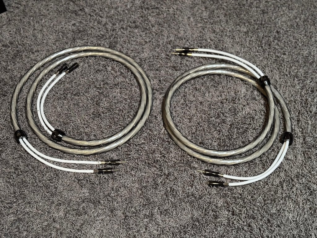 QED Signature Supremus 2x 2.5 meter / Aanbieding!, Ophalen of Verzenden, Nieuw, 2 tot 5 meter, Luidsprekerkabel