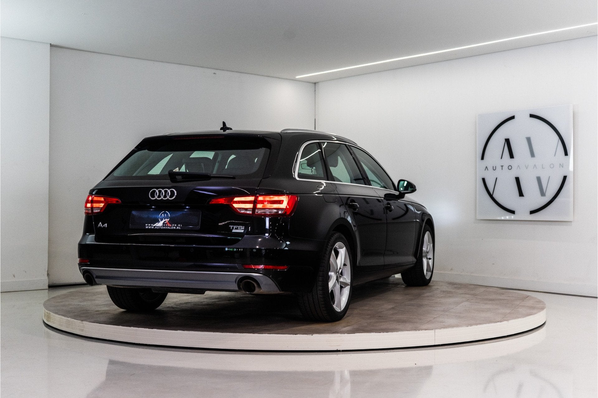 Audi A4 Avant 2.0 TFSI MHEV Design Pro Line Plus 191PK | Vir, Auto's, 12 maanden, Gebruikt, Euro 6, 4 cilinders
