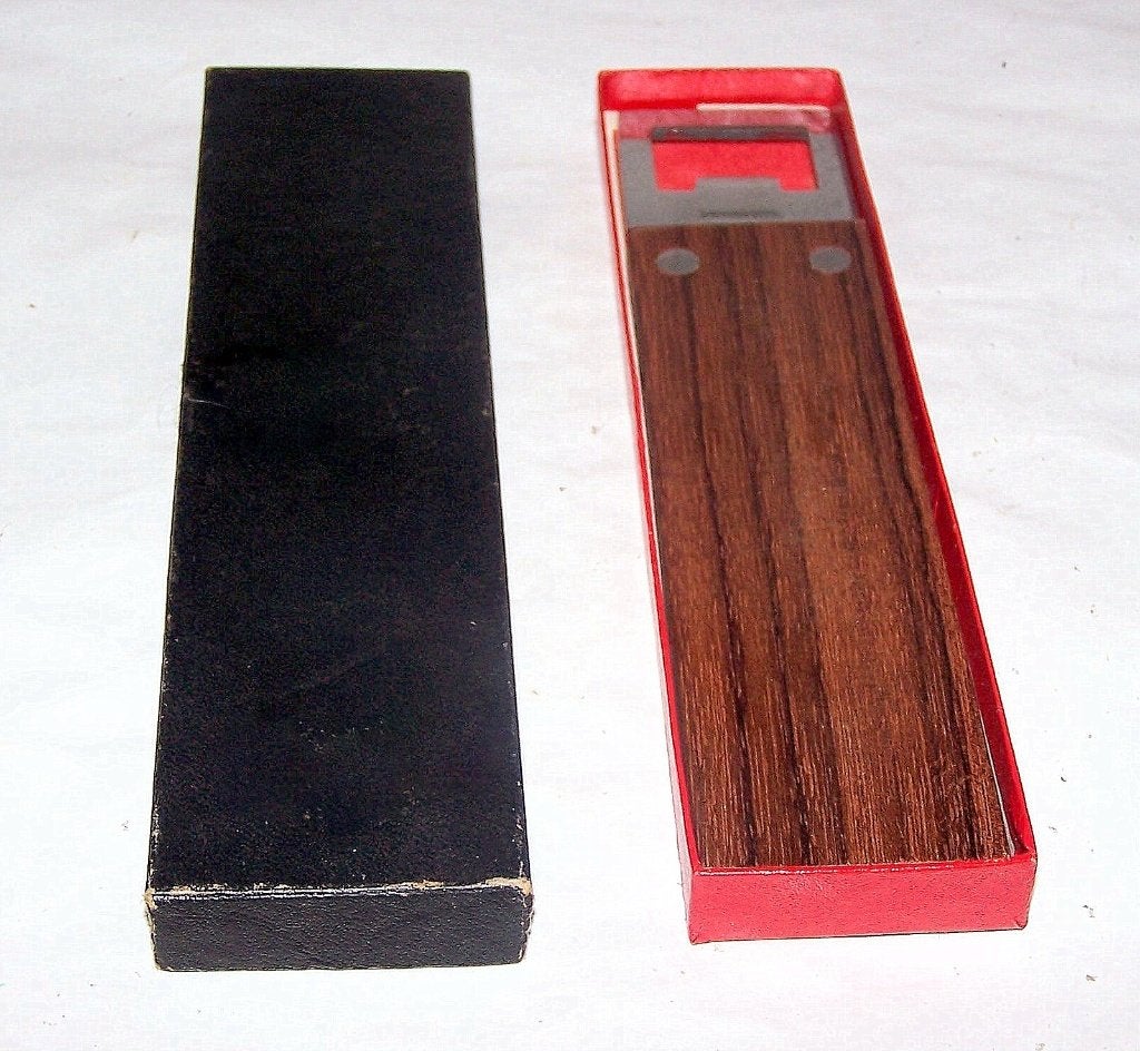 Mooie vintage design flesopener in doos. RVS/hout. Nwst., Antiek en Kunst, Ophalen of Verzenden