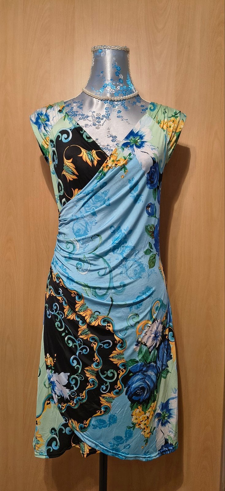 Kreukvrije Zomerjurk met bloemenprint - Maat L, Blauw, Maat 42/44 (L), Ophalen of Verzenden, Zo goed als nieuw