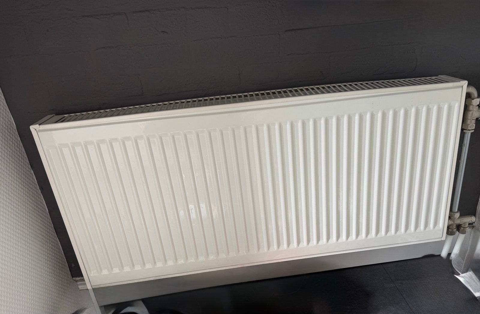 Radiator 90x40, Ophalen, 30 tot 80 cm, Radiator, Zo goed als nieuw