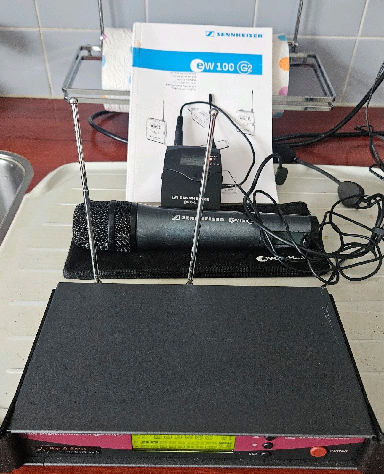 Foto 3 van Sennheiser EW 100 G2 Draadloos Microfoonsysteem