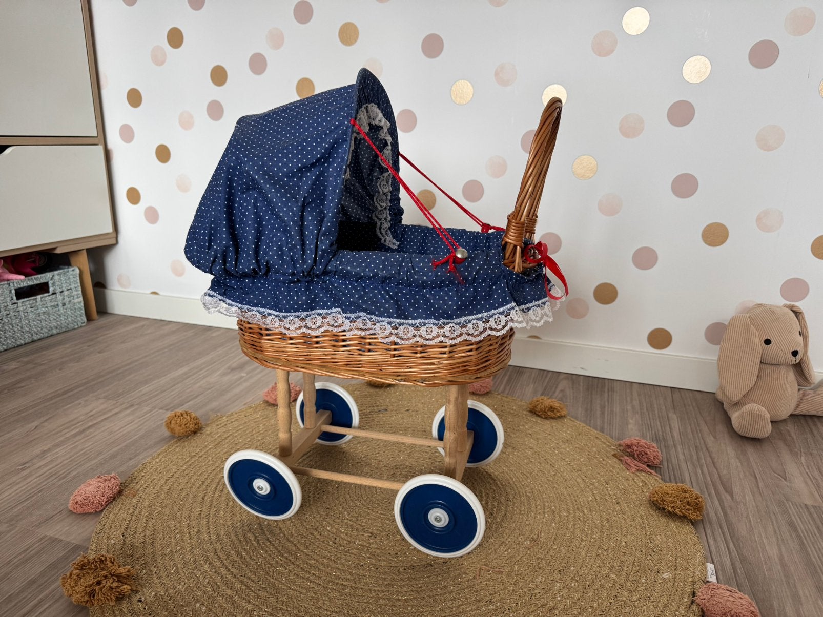 Poppen kinderwagen riet, Ophalen, Zo goed als nieuw, Babypop