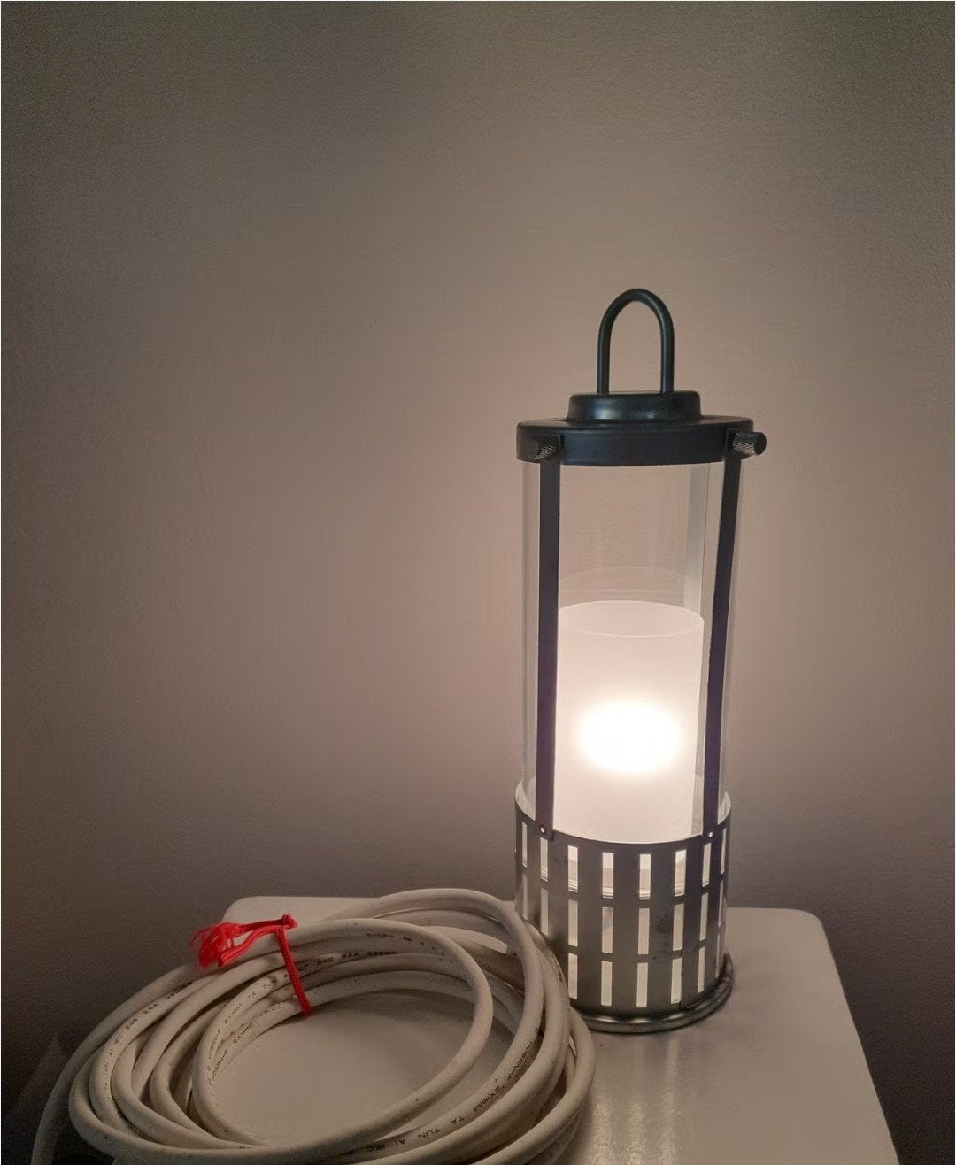 2 x Ikea Utang buitenlampen met extra lang snoer en peertjes, Ophalen of Verzenden, Zo goed als nieuw