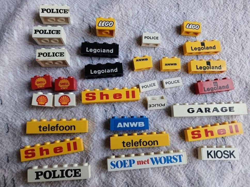 Vintage LEGO Duplo bedrukte stenen (Shell, Police, Legoland), Ophalen of Verzenden, Gebruikt