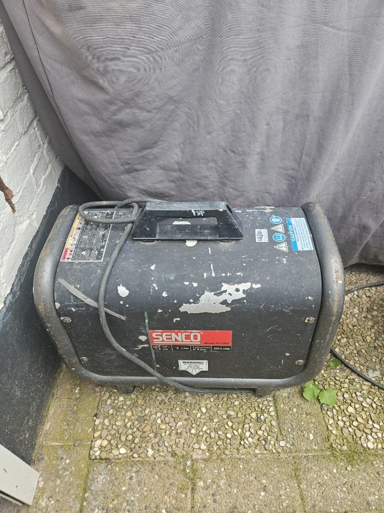 compressor, Ophalen, Gebruikt, 6 tot 10 bar, Minder dan 200 liter/min