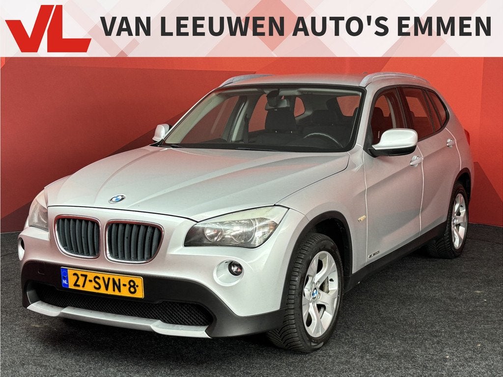 BMW X1 sDrive20i Business | Trekhaak | Cruise Control | Navi, X1, Euro 5, Zwart, 4 cilinders