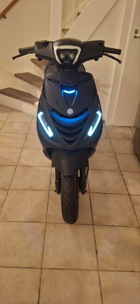 Zip 2016 《gereserveerd), Fietsen en Brommers, Scooters | Piaggio, Ophalen of Verzenden, Benzine, Zip