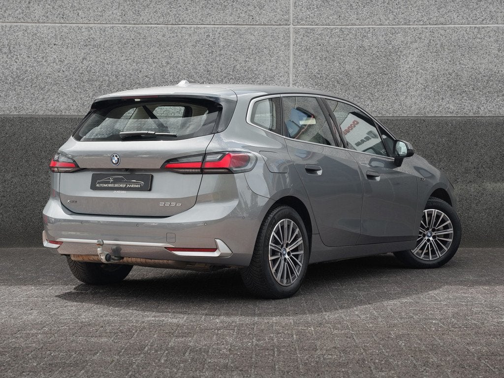 BMW 2 Serie Active Tourer 225e xDrive Luxury |Leder |Elek. T, Auto's, BMW, Automaat, 1800 kg, Gebruikt, 16 kWh