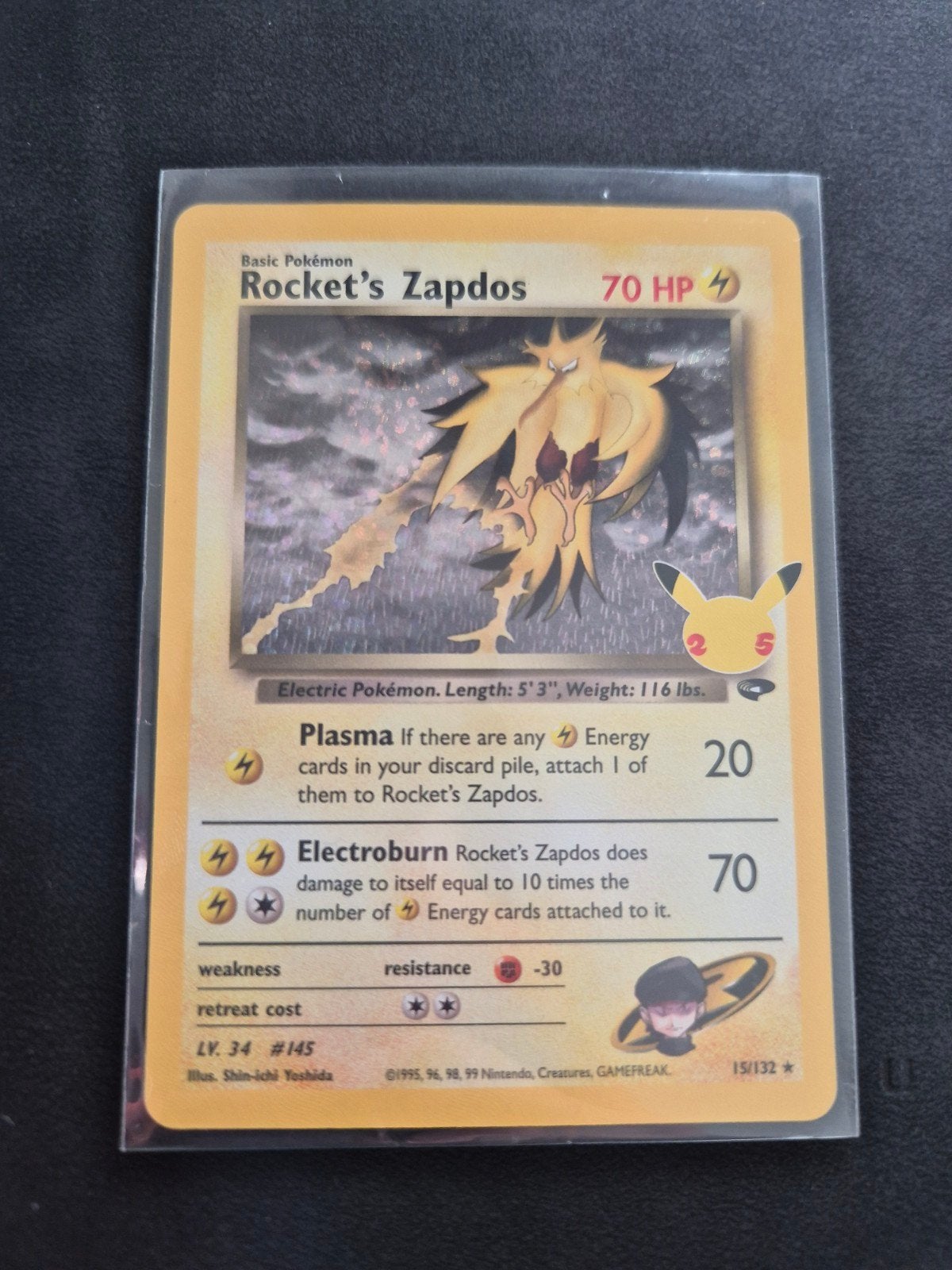 Rocket's zapdos (15/132)  25 Celebration, Ophalen of Verzenden, Zo goed als nieuw, Losse kaart, Foil
