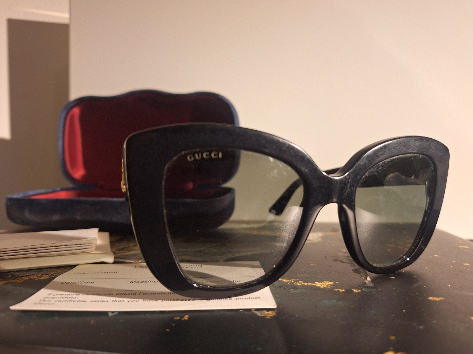 Gucci GG0327S 001 Zonnebril, Zonnebril, Zwart, Zo goed als nieuw, Ophalen