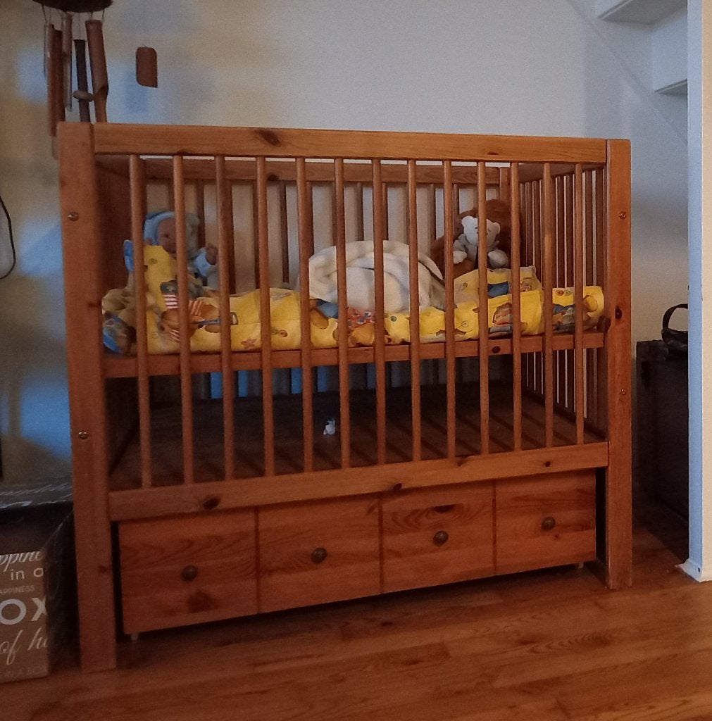 Houten box, Kinderen en Baby's, Ophalen, Gebruikt, Vierkant, In hoogte verstelbaar