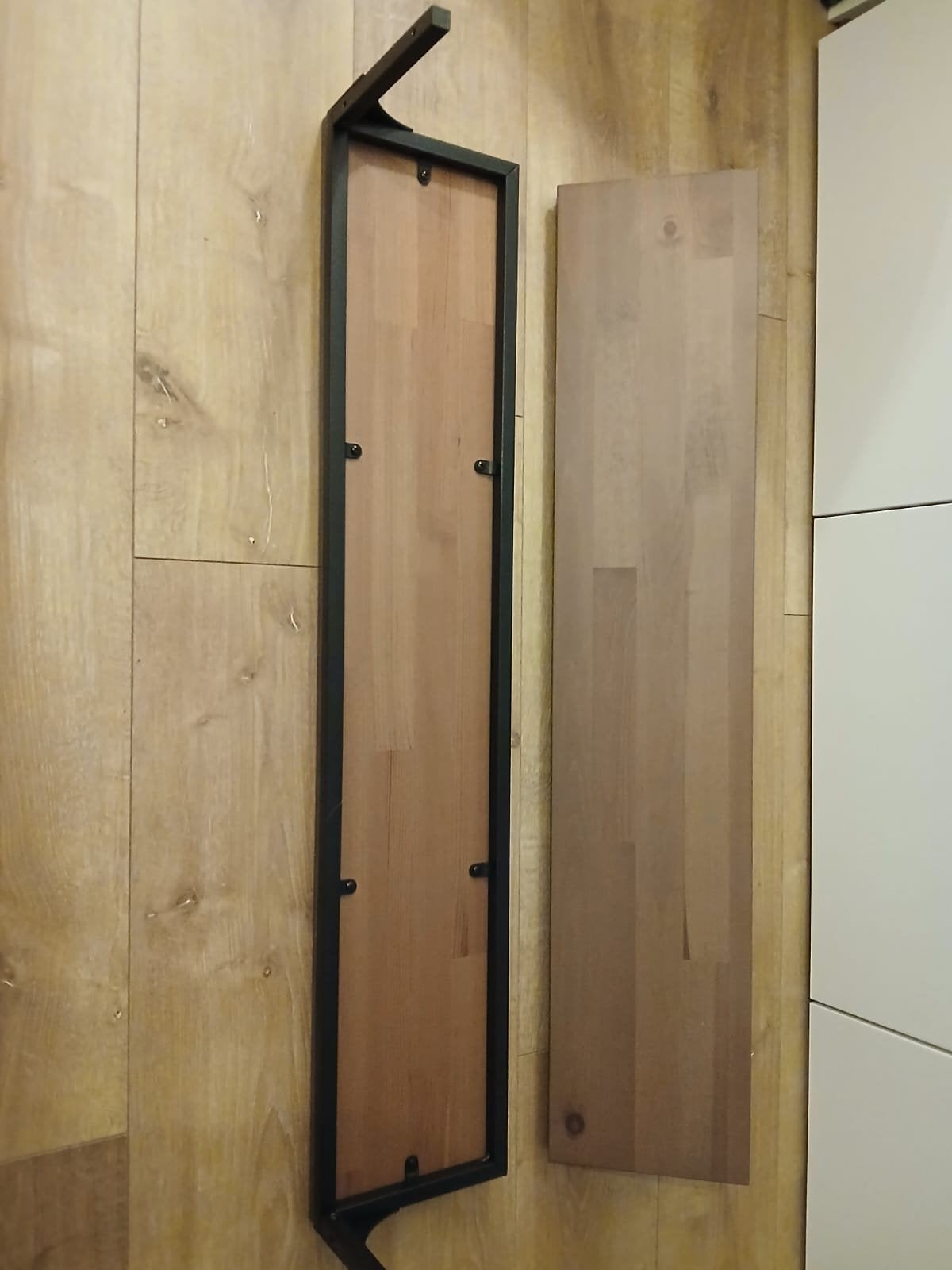 2x IKEA FJÄLLBO wandplank – €10 samen, Huis en Inrichting, Woonaccessoires | Wandplanken en Boekenplanken, Ophalen, Zo goed als nieuw